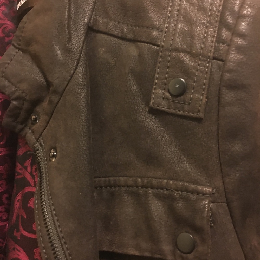 Beautiful fall jacket/blazer by Danier. - Picture 6 of 8